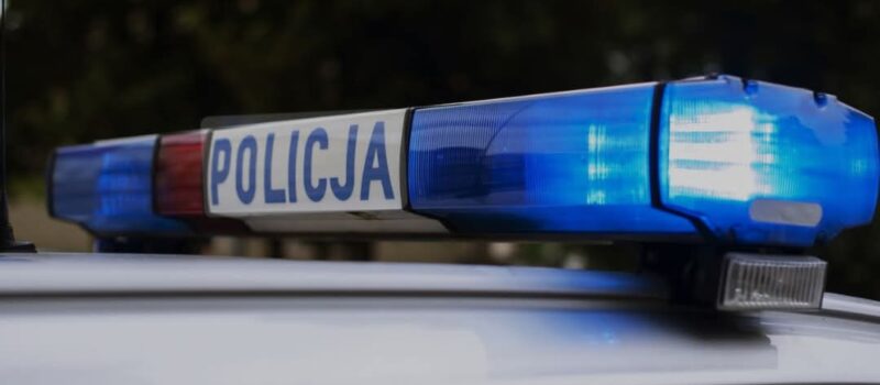 Wybiegł z apteki w Wolinie. Zatrzymali go policjanci