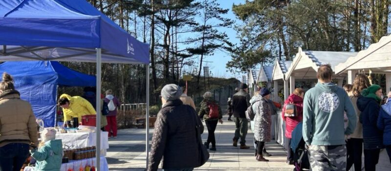 Wielkanocna atmosfera wraca do Dziwnówka. Przed nami III Jarmark Wielkanocny Wielkanocna atmosfera wraca do Dziwnówka. Przed nami III Jarmark Wielkanocny