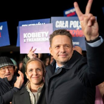 Rafał Trzaskowski wygrywa I turę wyborów prezydenckich Rafał Trzaskowski wygrywa I turę wyborów prezydenckich
