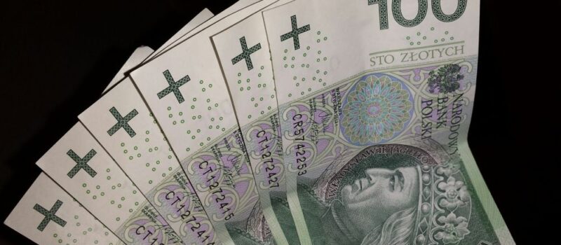 Płaca minimalna w górę. Ponad 5 tys. złotych od 2026 roku