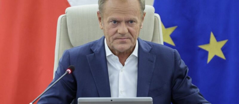 Premier stanowczo w sprawie migrantów: "Będę gotowy zamknąć granicę z Niemcami"