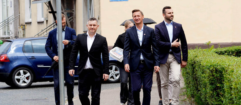 Golczewo na trasie Trzaskobusa. Marszałek apeluje o poparcie dla Rafała Trzaskowskiego [FILM]
