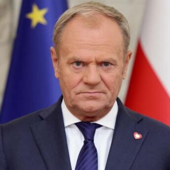 Premier Donald Tusk w orędziu: "Ruszamy z robotą, bo po to zostaliśmy wybrani" Premier Donald Tusk w orędziu: "Ruszamy z robotą, bo po to zostaliśmy wybrani"