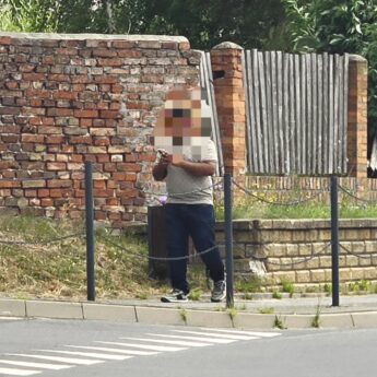 Nielegalni migranci przerzucani przez granicę. "To hybrydowa wojna" Nielegalni migranci przerzucani przez granicę. "To hybrydowa wojna"