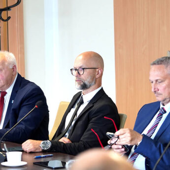 W 2024 roku zrealizowano rekordowy budżet! Zarząd Powiatu z absolutorium i wotum zaufania W 2024 roku zrealizowano rekordowy budżet! Zarząd Powiatu z absolutorium i wotum zaufania