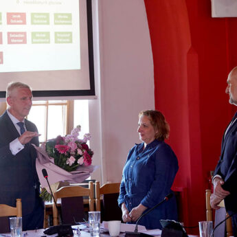 Burmistrz Kamienia Pomorskiego z absolutorium i wotum zaufania. „Nasza praca to rozwój miasta” Burmistrz Kamienia Pomorskiego z absolutorium i wotum zaufania. „Nasza praca to rozwój miasta”