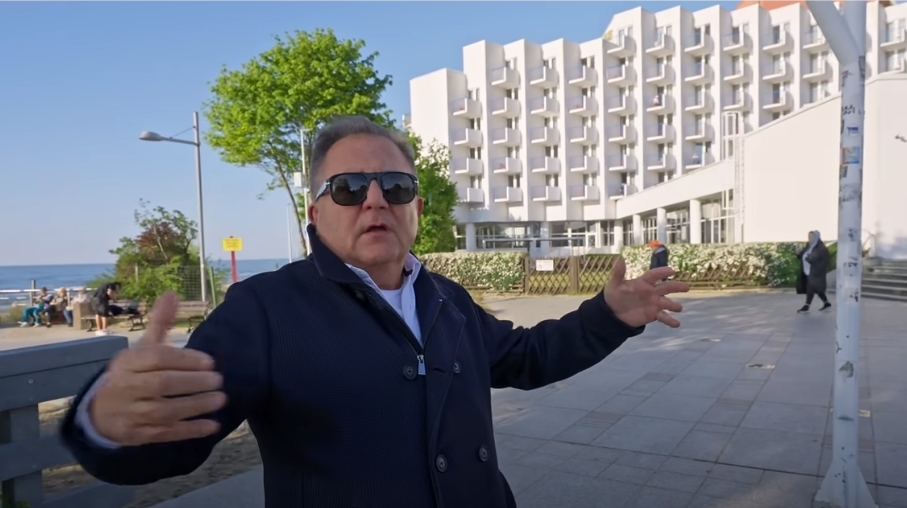 Robert Makłowicz odwiedził Międzyzdroje. Nowy odcinek kulinarnych podróży dostępny ma YouTube!