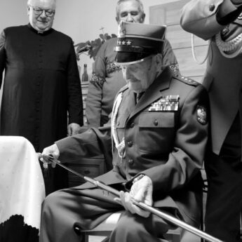 Odszedł w wieku 100 - lat. Zmarł kapitan Bolesław Cieślik Odszedł w wieku 100 - lat. Zmarł kapitan Bolesław Cieślik