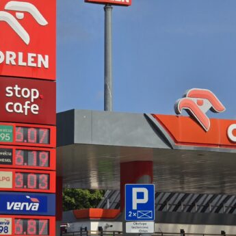Na półmetku wakacji ceny paliw na stacjach nie powinny się wyraźnie zmienić Na półmetku wakacji ceny paliw na stacjach nie powinny się wyraźnie zmienić