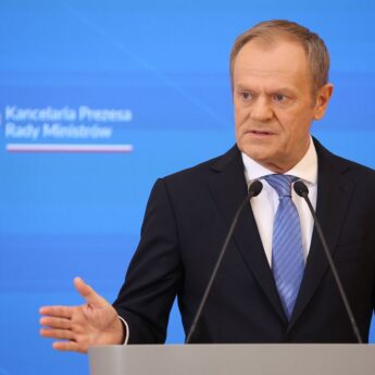 Donald Tusk zdecydował w sprawie stopni alarmowych w Polsce Donald Tusk zdecydował w sprawie stopni alarmowych w Polsce