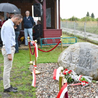 Międzyzdroje uczciły 81. rocznicę wybuchu Powstania Warszawskiego Międzyzdroje uczciły 81. rocznicę wybuchu Powstania Warszawskiego