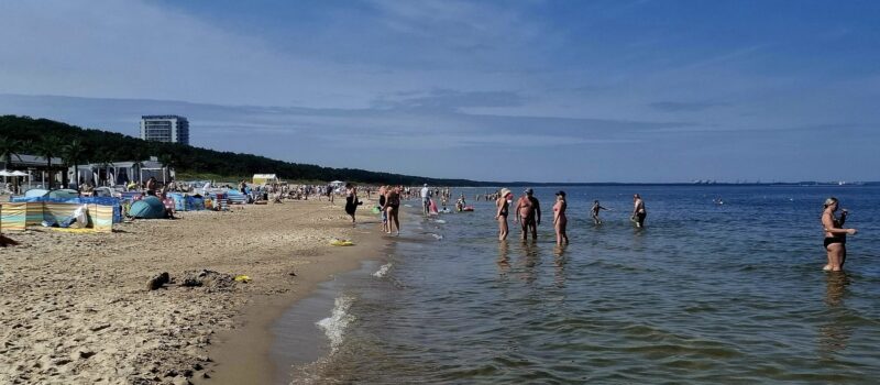 "Nie podawali cen", "Sami przyznawali sobie gwiazdki". Inspekcja handlowa w Dziwnowie, Wisełce, Międzyzdrojach, Wolinie