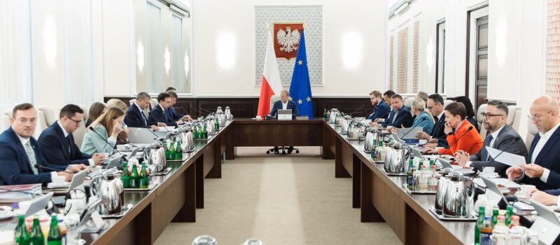 „Weto prezydenta ws. Ukraińców uderza w gospodarkę i bezpieczeństwo Polski”