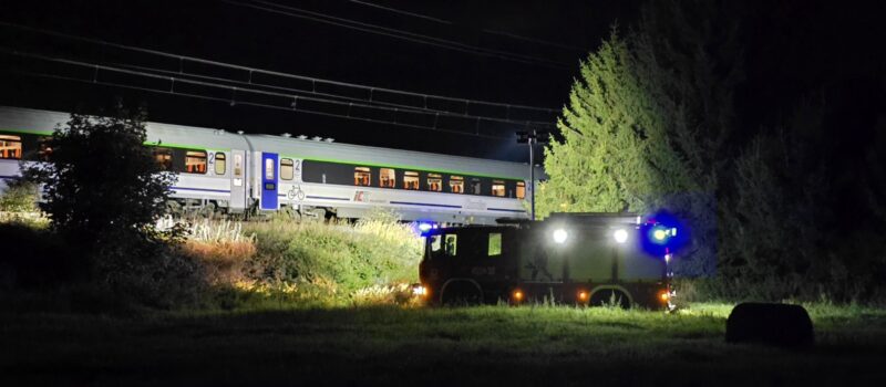 Tragedia na torach w Mokrzycy Wielkiej. Mężczyzna rzucił się pod pociąg