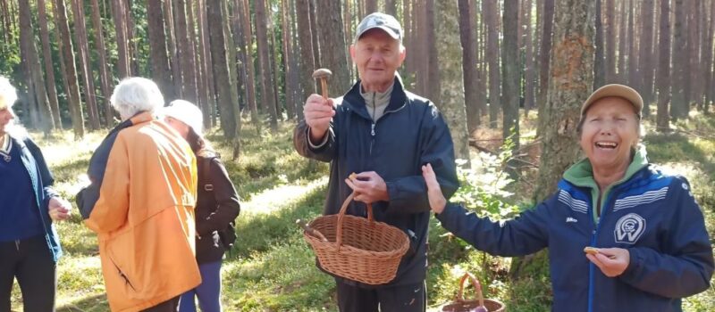 Pogoda i nastroje dopisują! Udane grzybobranie w Dziwnowie