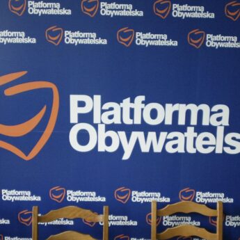 Koniec Platformy Obywatelskiej. TVN24 ujawnia plan Donalda Tuska na nowe ugrupowanie Koniec Platformy Obywatelskiej. TVN24 ujawnia plan Donalda Tuska na nowe ugrupowanie