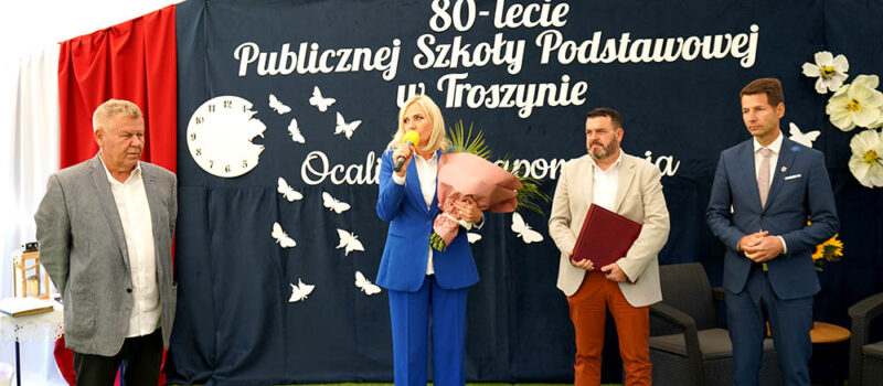 Szkoła w Troszynie świętowała 80 - lecie istnienia! [ZDJĘCIA]