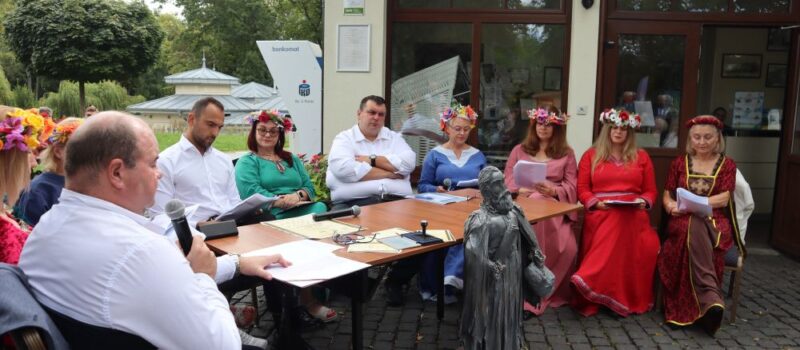 Narodowe Czytanie poezji Jana Kochanowskiego w Międzyzdrojach