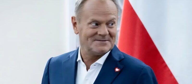 Premier Tusk: "W Polsce rekordowo rośnie ilość pieniędzy ludziom w portfelach" [FILM]