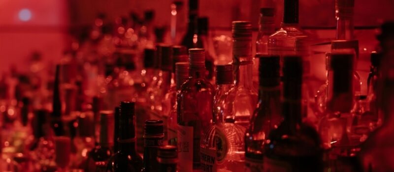 Będzie nocny zakaz sprzedaży alkoholu w całym kraju? Lewica składa projekt w Sejmie