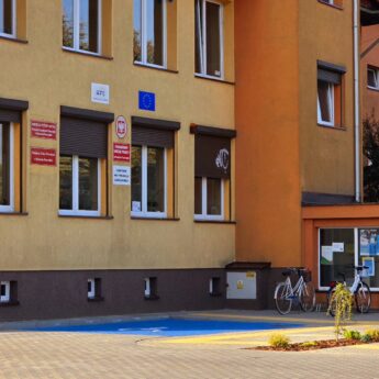 Rząd tnie fundusze na aktywizację zawodową aż o 40 procent. Samorządy biją na alarm Rząd tnie fundusze na aktywizację zawodową aż o 40 procent. Samorządy biją na alarm