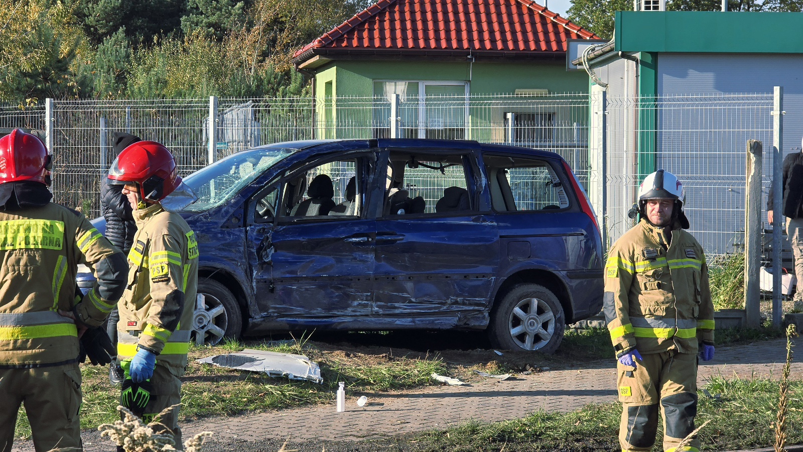 Zderzenie ciężarówki z fordem. Trasa z Golczewa do Mechowa zablokowana