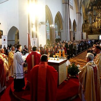 Parafia św. Ottona w Kamieniu Pomorskim apeluje: „Nie łączmy pogańskiego halloween z chrześcijaństwem” Parafia św. Ottona w Kamieniu Pomorskim apeluje: „Nie łączmy pogańskiego halloween z chrześcijaństwem”