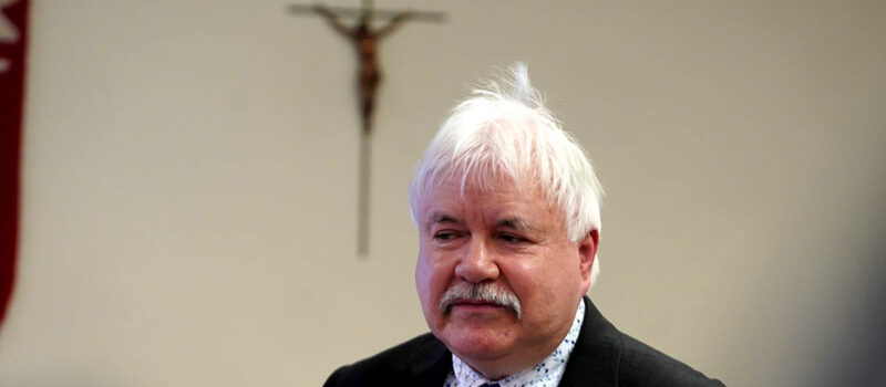 Rada Gminy Rewal w kilka minut zadłużyła gminę na 5 milionów złotych Rada Gminy Rewal w kilka minut zadłużyła gminę na 5 milionów złotych