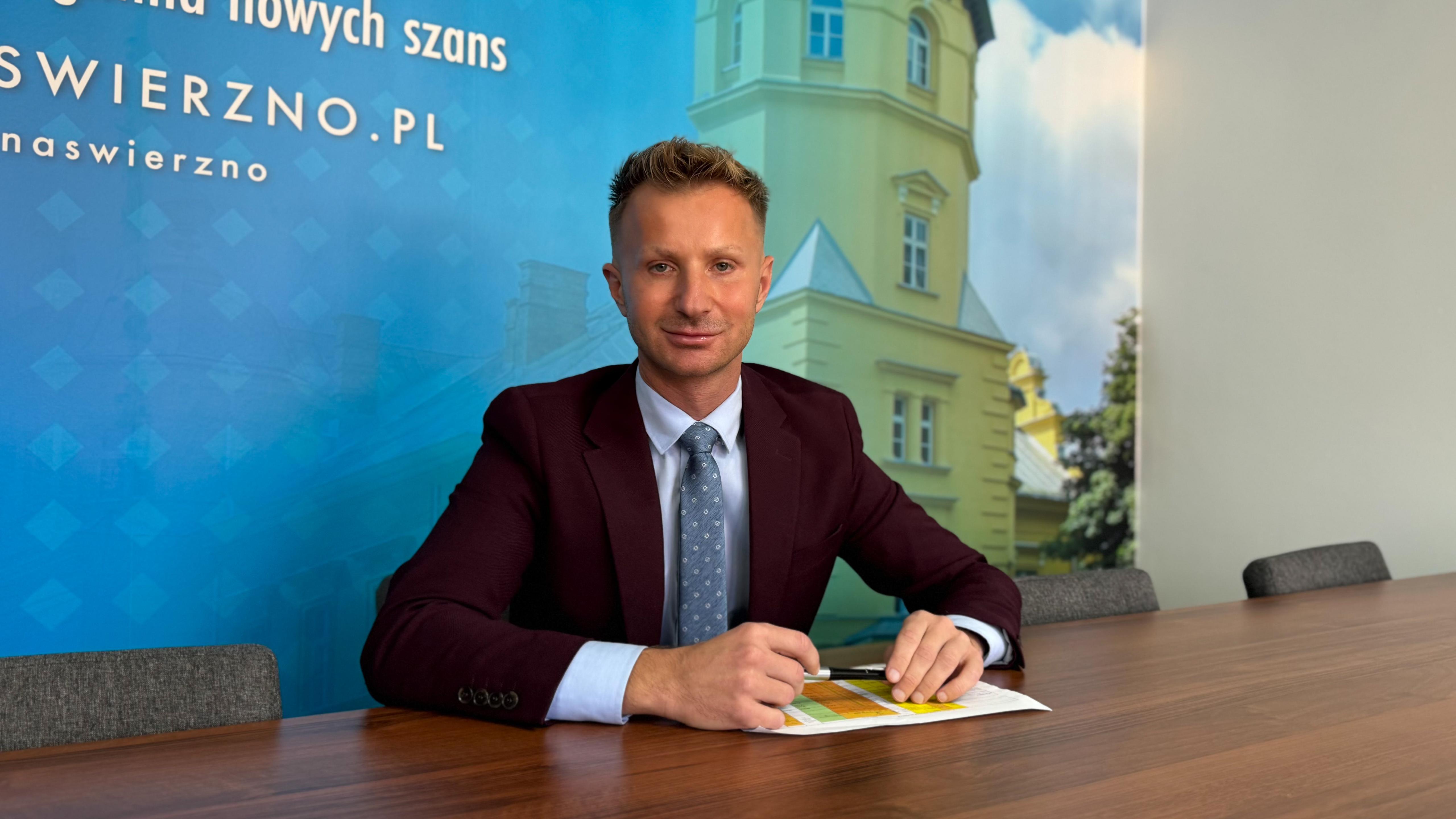 Świerzno z minimalnymi podwyżkami podatków. Wójt: „To jedne z najniższych stawek w regionie”