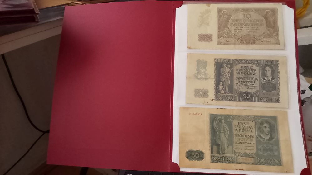 Sprzedam banknoty monety medale