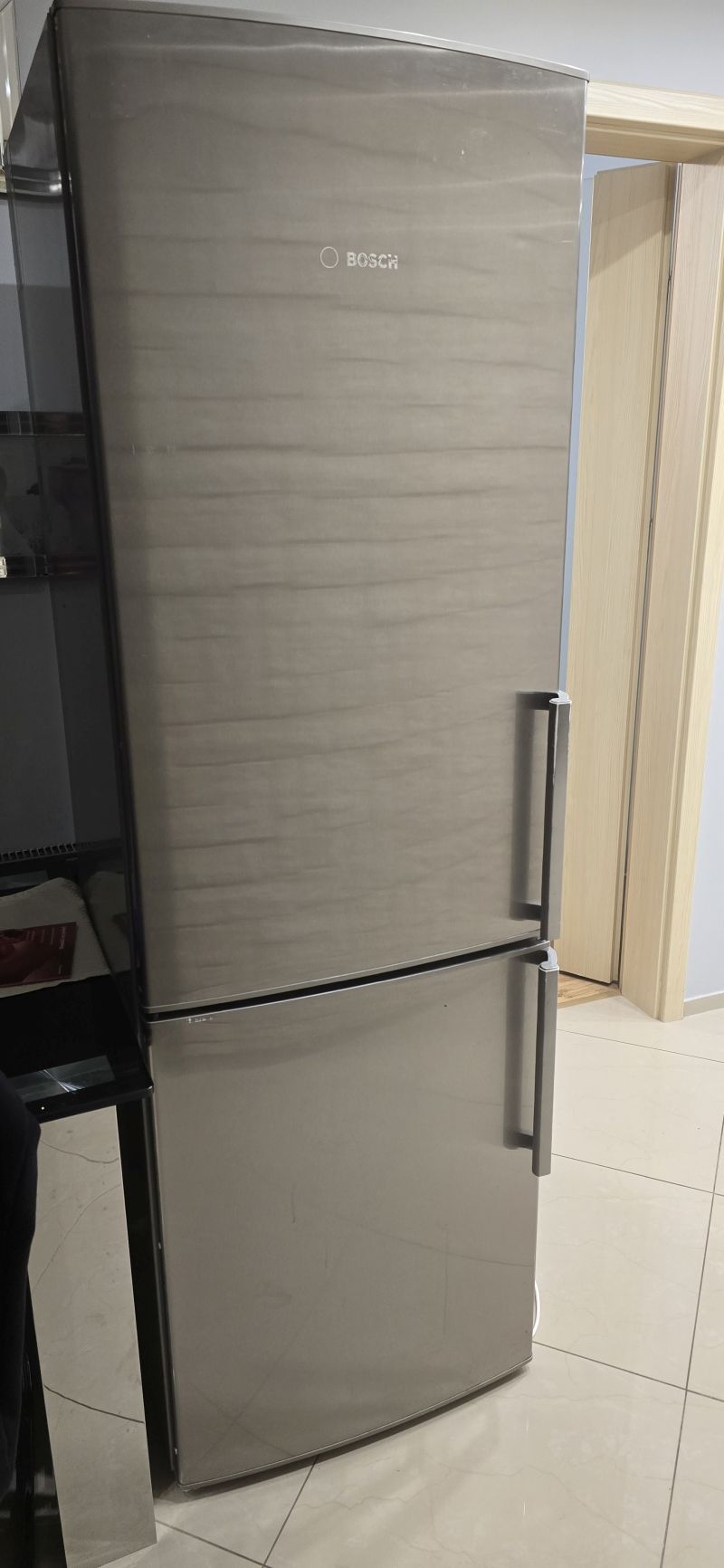 Sprzedam lodówko- zamrażarke Bosch