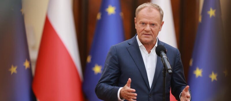 Premier podjął decyzję. 2. stopień alarmowy BRAVO w Polsce do końca lutego Premier podjął decyzję. 2. stopień alarmowy BRAVO w Polsce do końca lutego