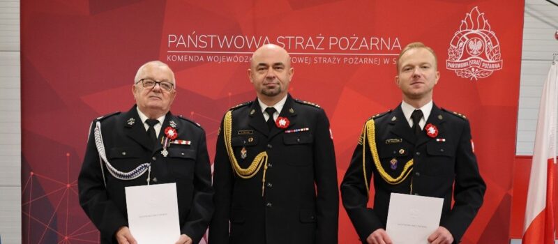 Strażacy z Kamienia Pomorskiego wyróżnieni podczas obchodów Narodowego Święta Niepodległości Strażacy z Kamienia Pomorskiego wyróżnieni podczas obchodów Narodowego Święta Niepodległości