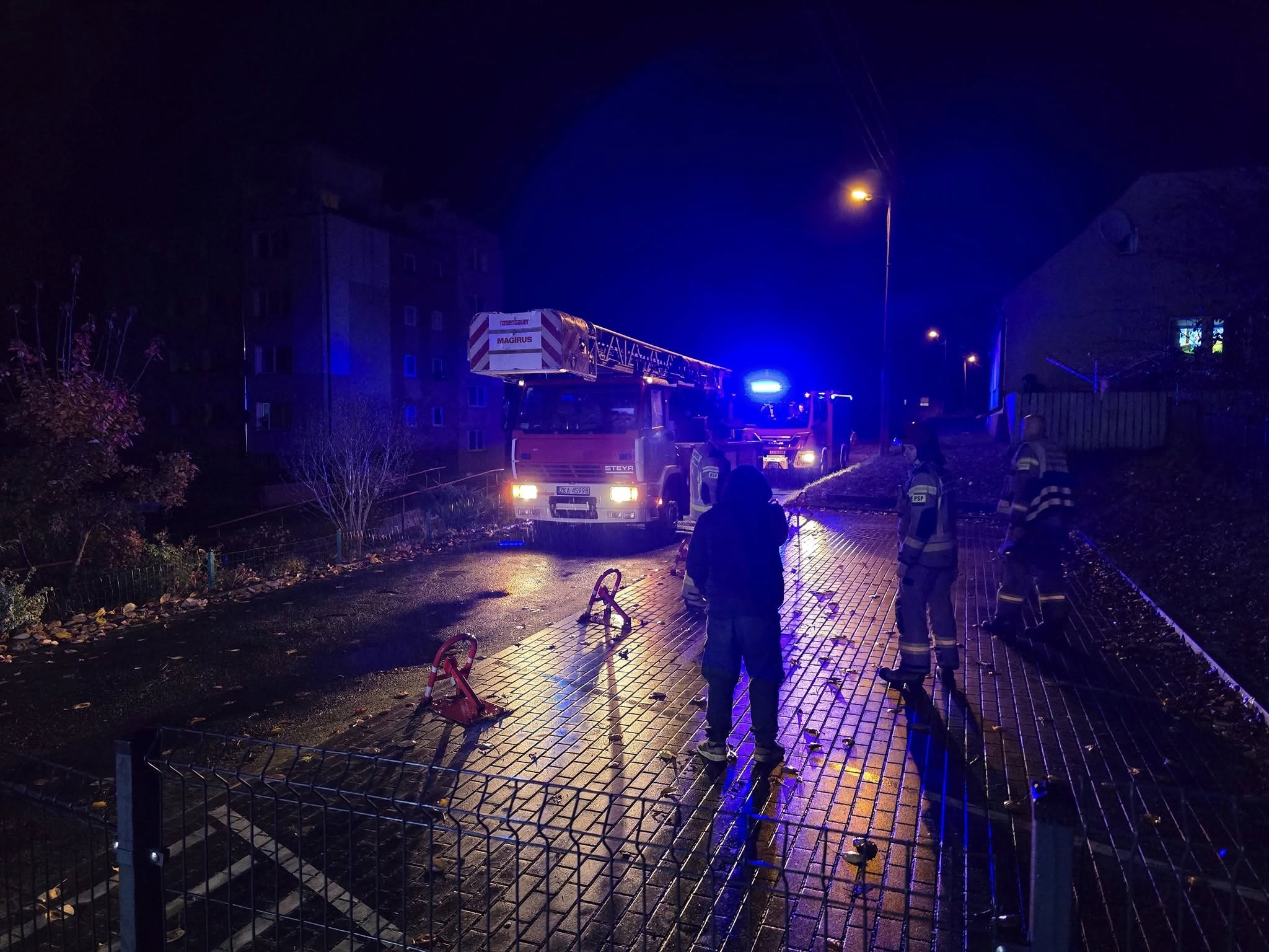 Szybka reakcja służb zapobiegła tragedii. Interwencja strażaków i policji w Kołczewie