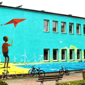 Ekologiczny mural w Dziwnowie już pochłania CO₂