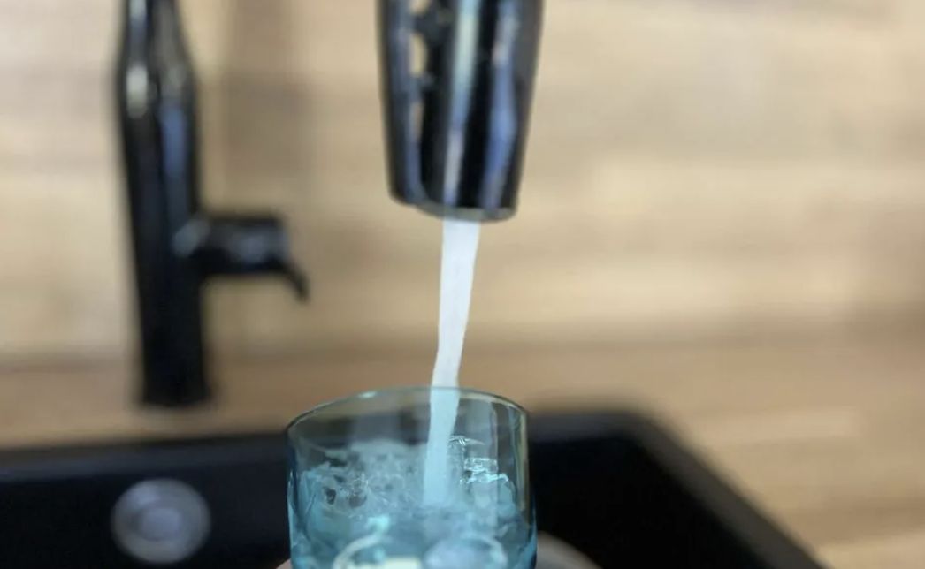 Kolejna awaria wodociągu na Prusa i Orzeszkowej. Mieszkańcy znów bez wody