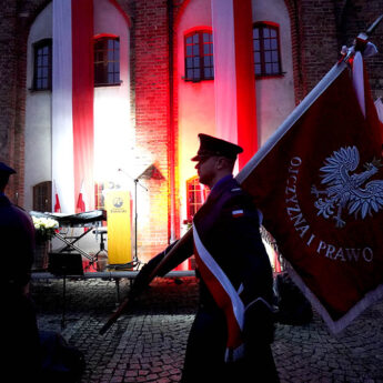Kamień Pomorski uczcił 107. rocznicę odzyskania niepodległości [FILM]