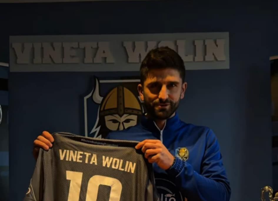 Adrian Nagórski grającym trenerem Vinety Wolin!