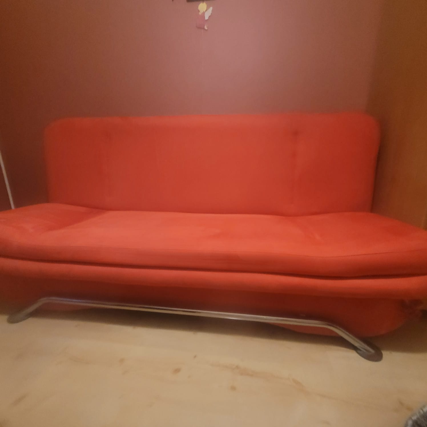 Oddam kanapę w dobrym stanie