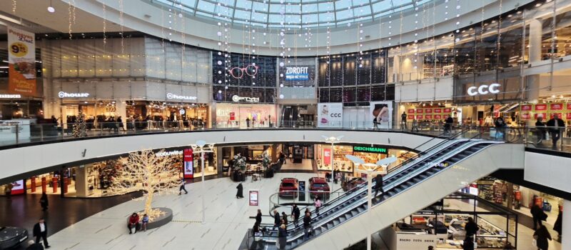 Osiem niedziel handlowych w 2026 roku [LISTA]