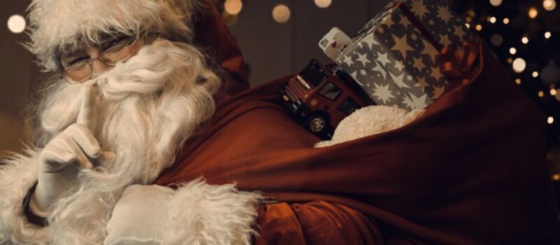 Mikołaj rusza w trasę po gminie Międzyzdroje! Świąteczna kolejka odwiedzi sołectwa już 6 grudnia