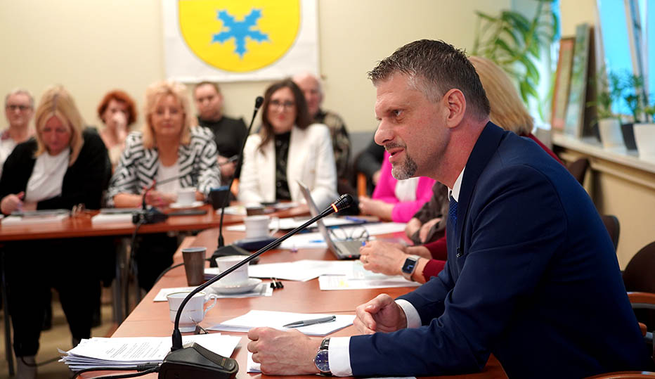 Budżet Dziwnowa na 2026 rok przyjęty jednogłośnie. Ponad 64 mln zł na funkcjonowanie i inwestycje