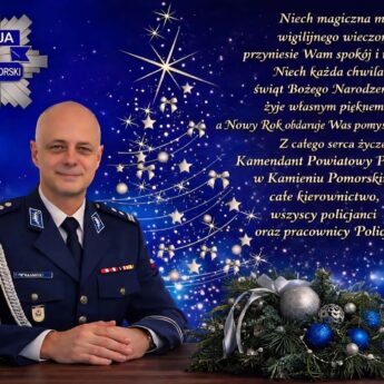 Komendant Powiatowy Policji w Kamieniu Pomorskim złożył świąteczne życzenia mieszkańcom