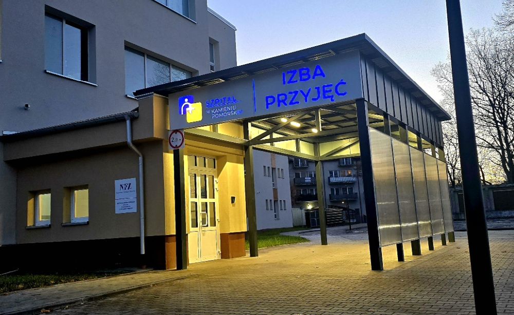 Demolował dworzec, potem zrobił awanturę w szpitalu. Policja musiała go obezwładnić