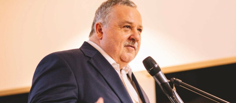 Artur Balazs ostro o sporze wokół wiatraków w gminie Wolin: „Ktoś chce zbić na tym kapitał”