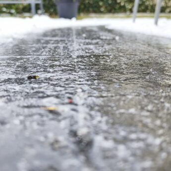 Opady marznące znów dotrą do naszego Powiatu! Meteorolodzy mówią o możliwym paraliżu komunikacyjnym!