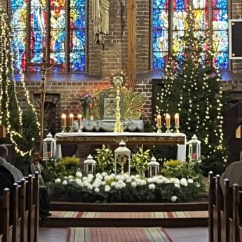 Mniej chrztów, więcej pożegnań. Demograficzne załamanie w Wolinie