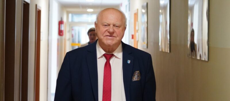 Drogowe miliony, szkoły i termomodernizacje. Jakie inwestycje realizuje w tym roku Powiat Kamieński