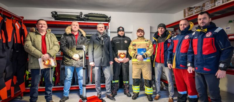 Gmina Dziwnów inwestuje w bezpieczeństwo. Blisko 400 tys. zł na wsparcie lokalnych służb ratowniczych