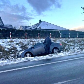 Po odwilży wraca mróz. Na drogach coraz bardziej ślisko